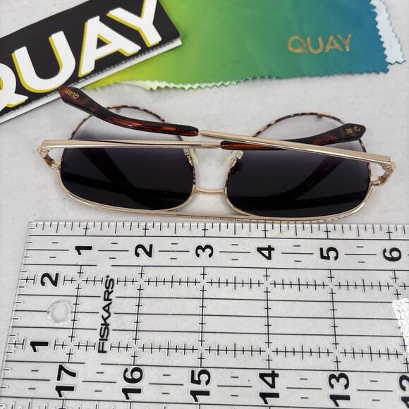 Quay High Key Mini 1212 Sunglasses Gold Tone Tortoise Aviator Polarized Womens - Picture 7 of 8